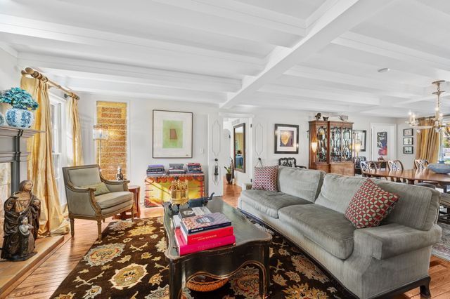 8001 E Tipperary St, Wichita, KS 67206