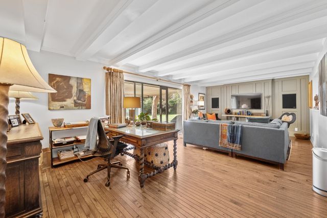 8001 E Tipperary St, Wichita, KS 67206