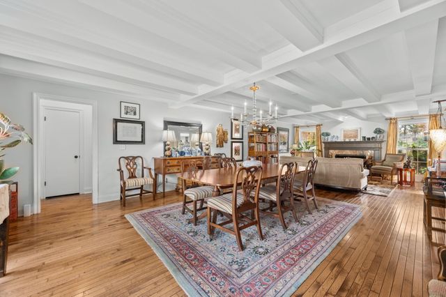 8001 E Tipperary St, Wichita, KS 67206