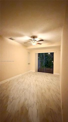 1104 NE 17th Ter 1-2, Fort Lauderdale, FL 33304