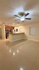 1104 NE 17th Ter 1-2, Fort Lauderdale, FL 33304