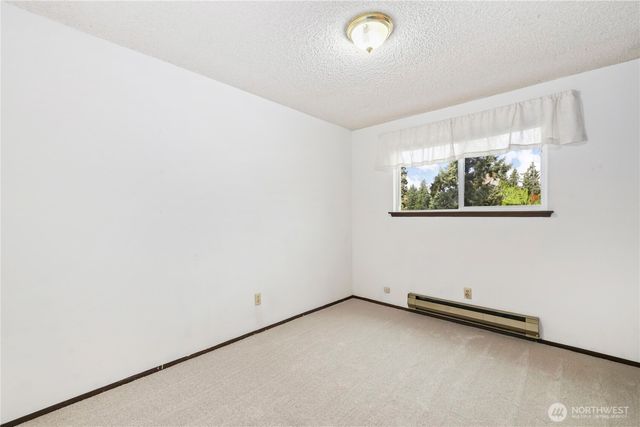 2908 Greenwood Court S, Puyallup, WA 98374