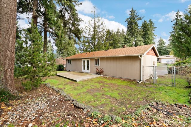2908 Greenwood Court S, Puyallup, WA 98374