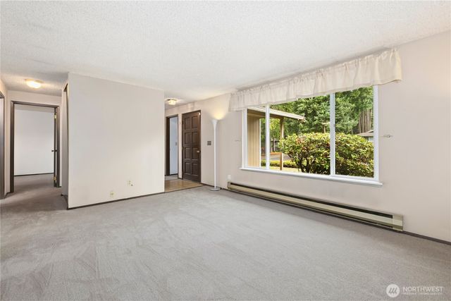 2908 Greenwood Court S, Puyallup, WA 98374