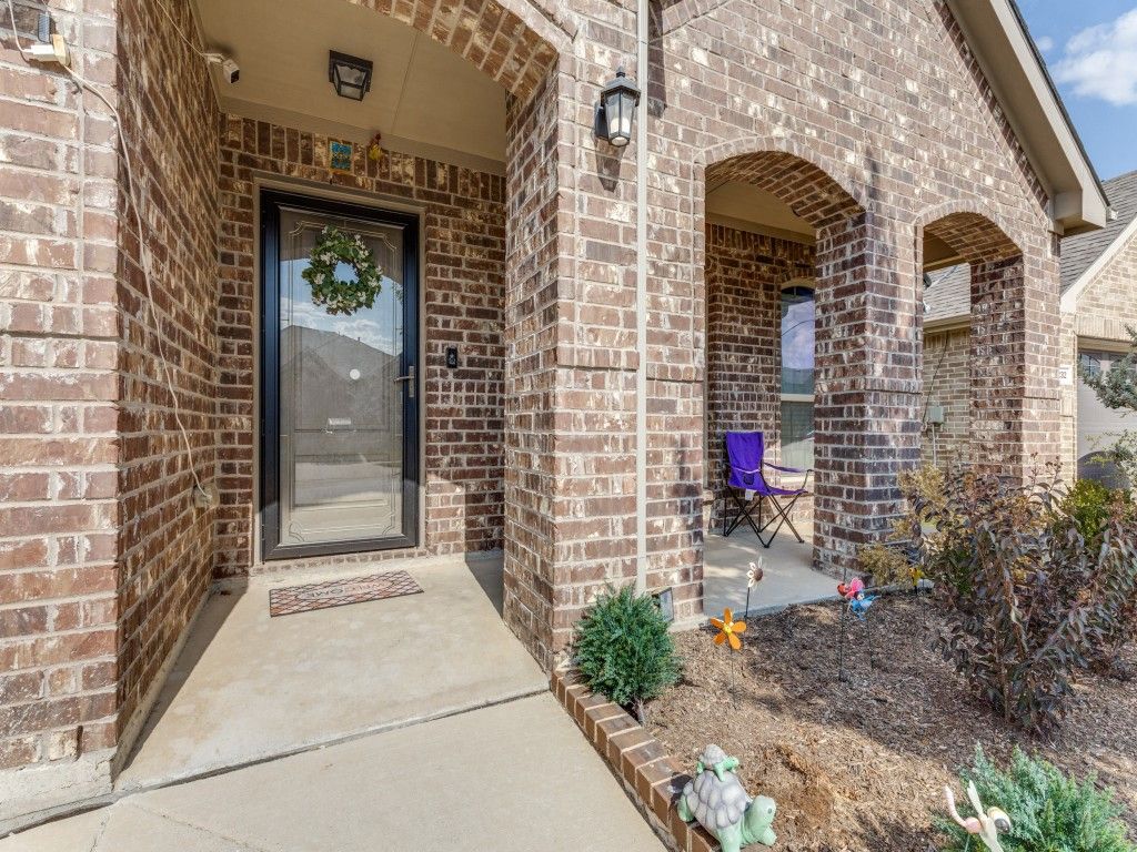 9236 Flying Eagle Lane, Fort Worth, TX 76131 — photo 3