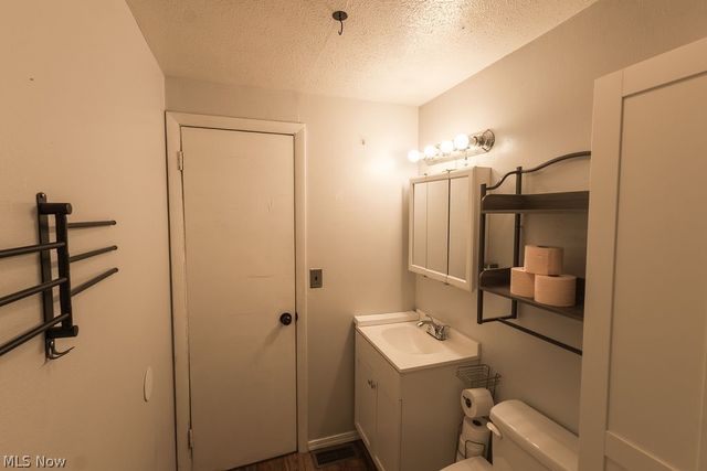 710 21st Street, Vienna, WV 26105