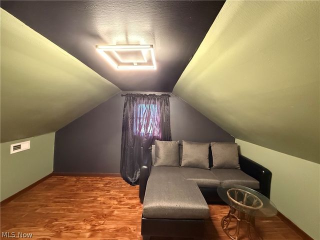 710 21st Street, Vienna, WV 26105