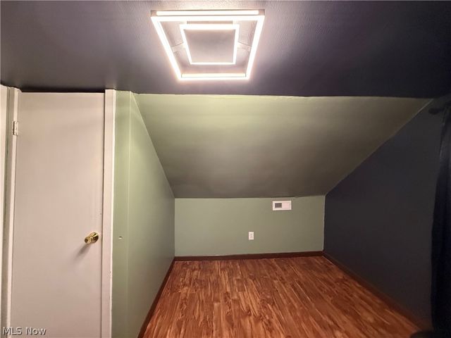 710 21st Street, Vienna, WV 26105