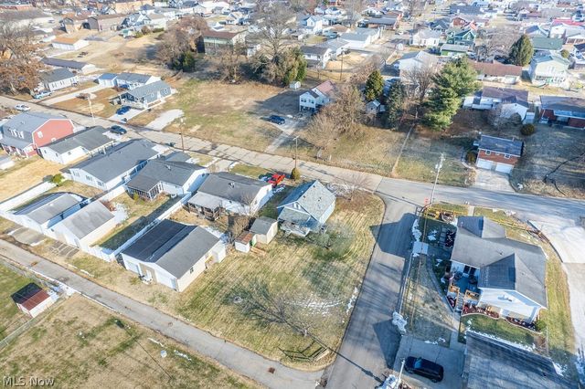 710 21st Street, Vienna, WV 26105