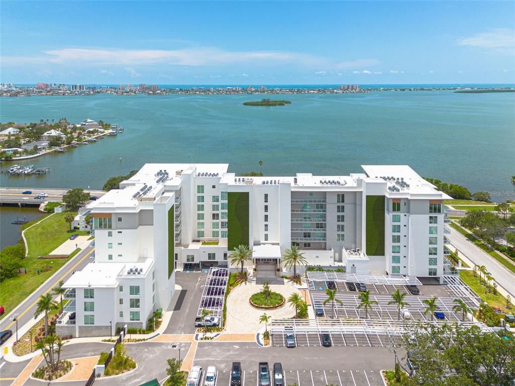 1020 SUNSET POINT ROAD 213, Clearwater, FL 33755