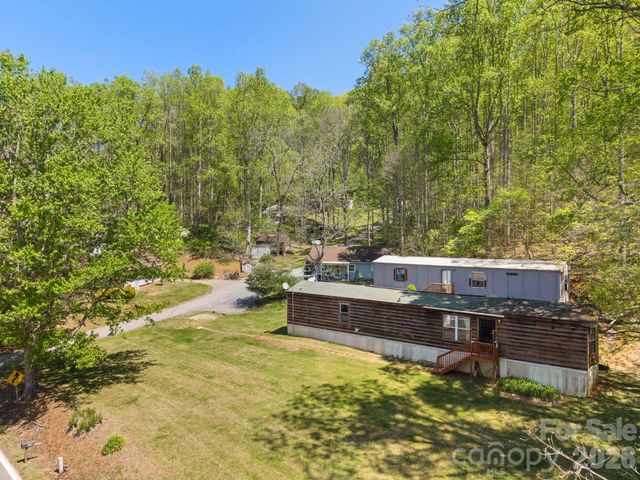 290 Hookers Gap Road, Candler, NC 28715