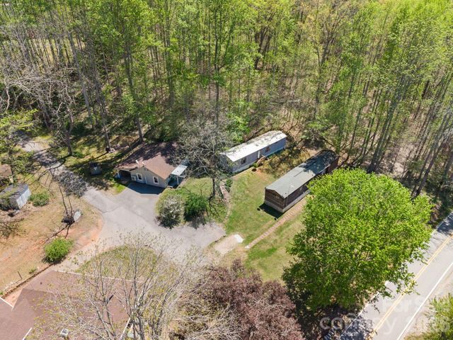 290 Hookers Gap Road, Candler, NC 28715