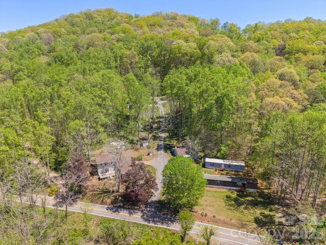 290 Hookers Gap Road, Candler, NC 28715
