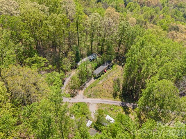 290 Hookers Gap Road, Candler, NC 28715