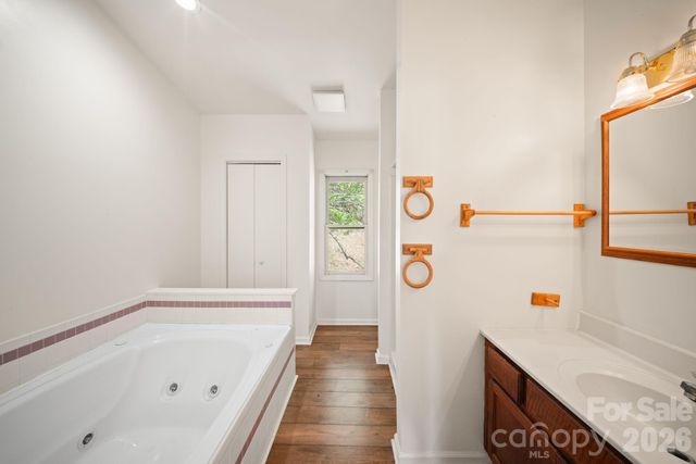 290 Hookers Gap Road, Candler, NC 28715