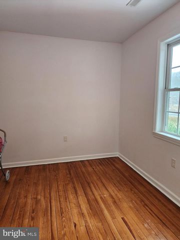 11490 BROWNTOWN RD, Gordonsville, VA 22942