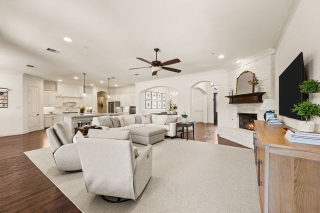 808 Regal Crossing, Keller, TX 76248