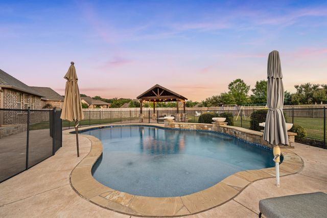 808 Regal Crossing, Keller, TX 76248
