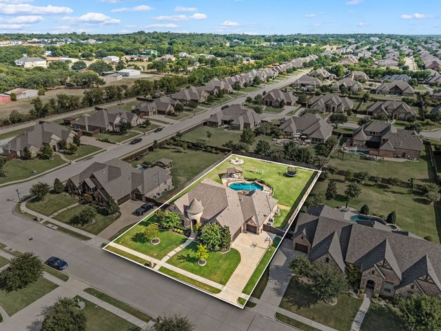 808 Regal Crossing, Keller, TX 76248