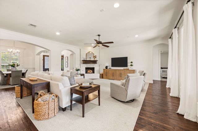 808 Regal Crossing, Keller, TX 76248
