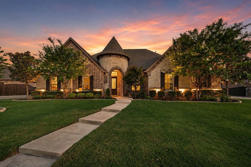 808 Regal Crossing, Keller, TX 76248
