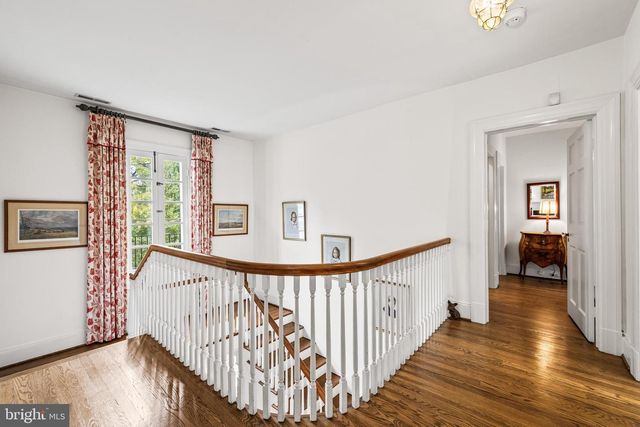 6515 DARNALL RD, Baltimore, MD 21204