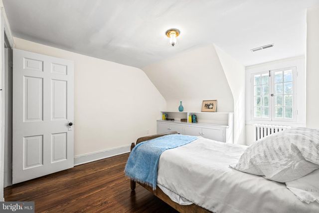 6515 DARNALL RD, Baltimore, MD 21204