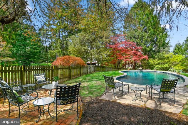 6515 DARNALL RD, Baltimore, MD 21204