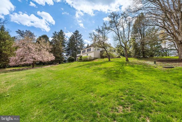 6515 DARNALL RD, Baltimore, MD 21204