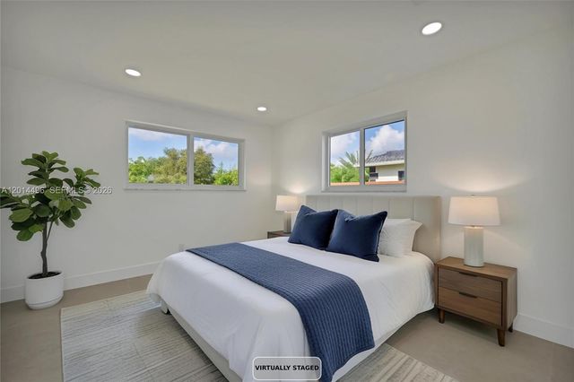 3917 Adams St, Hollywood, FL 33021