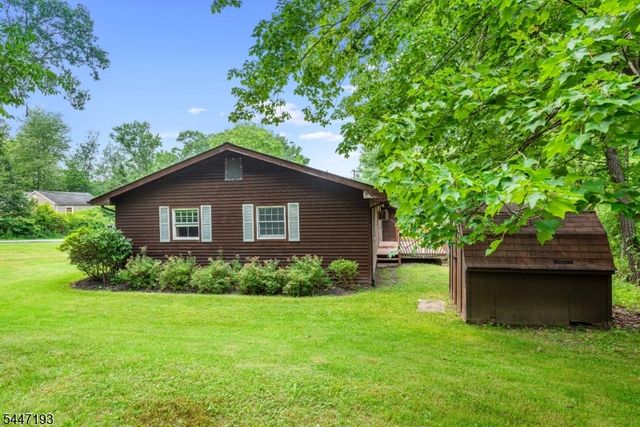2 4Th St, Frankford Twp., NJ 07826