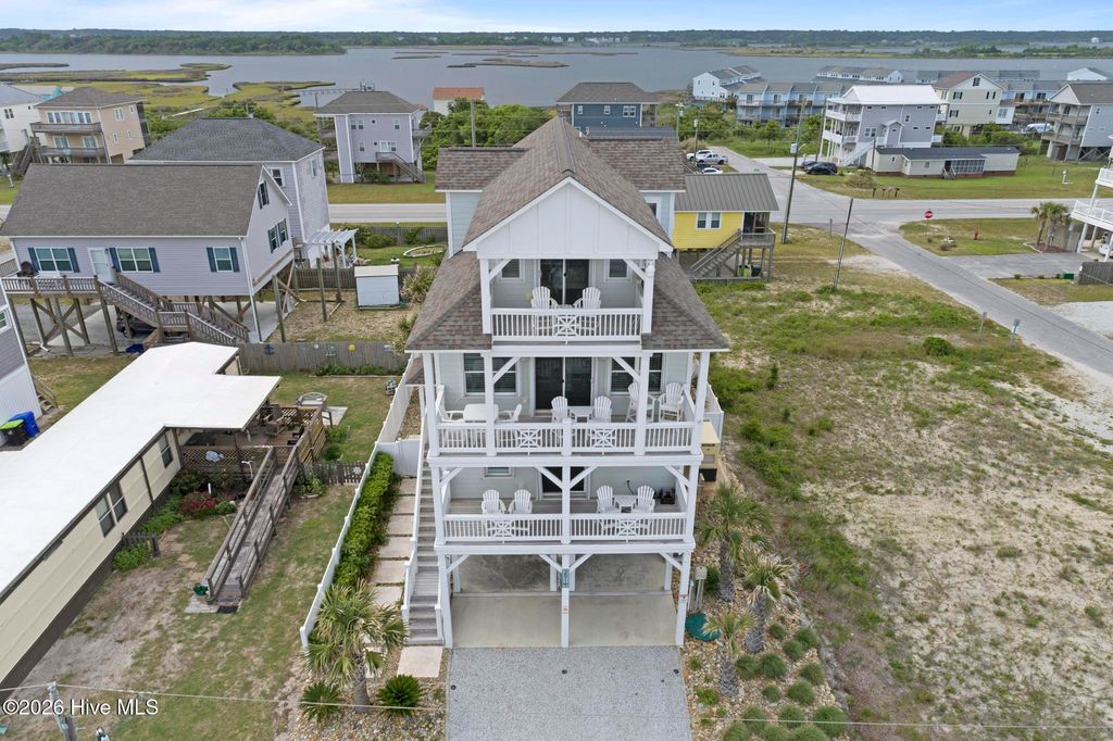 291 Topsail Road, Sneads Ferry, NC 28460