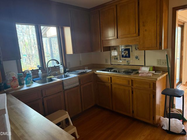 6709 W Lake Anne Drive, Raleigh, NC 27612