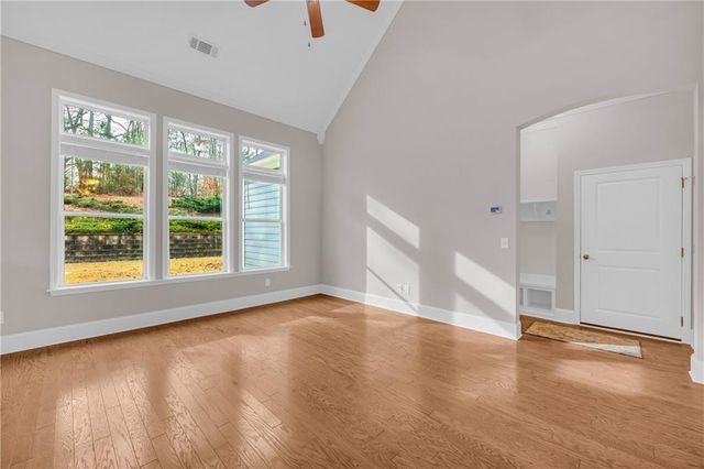 519 Huntington Drive, Ball Ground, GA 30107