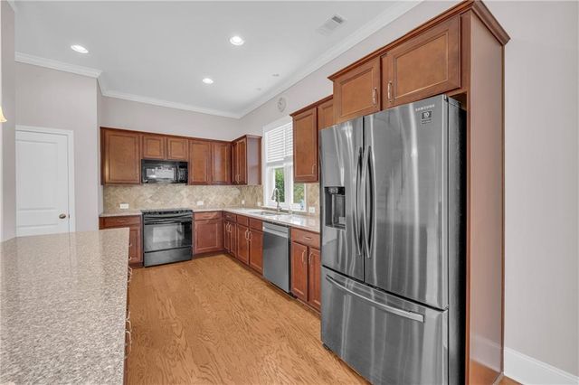 519 Huntington Drive, Ball Ground, GA 30107