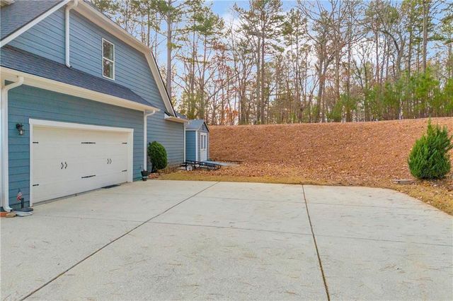 519 Huntington Drive, Ball Ground, GA 30107