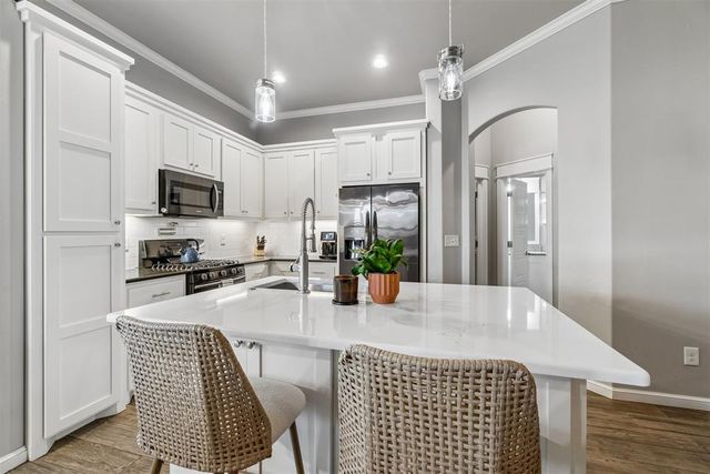 505 NW 197th Street, Edmond, OK 73012