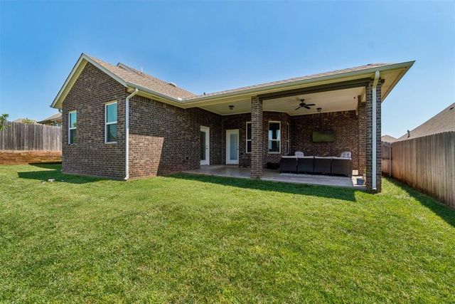 505 NW 197th Street, Edmond, OK 73012