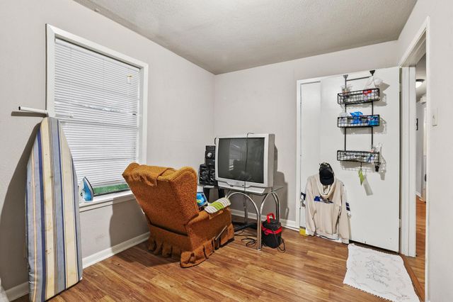 606 Hunter Street, Bonham, TX 75418