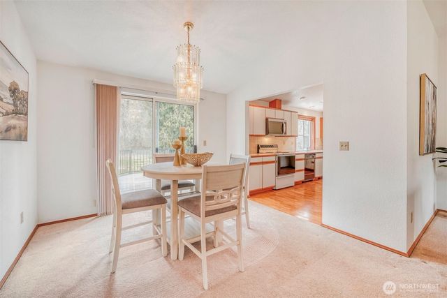 6208 258th Avenue NE, Redmond, WA 98053