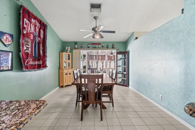 5197 Rosen Boulevard, Boynton Beach, FL 33472