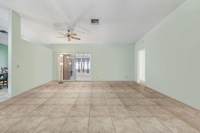 5197 Rosen Boulevard, Boynton Beach, FL 33472
