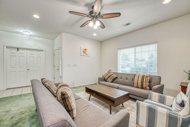 1002 Sequoia Court, Fowler, CA 93625