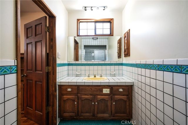 1122 Dominguez, Wilmington, CA 90744