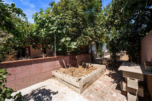 1122 Dominguez, Wilmington, CA 90744