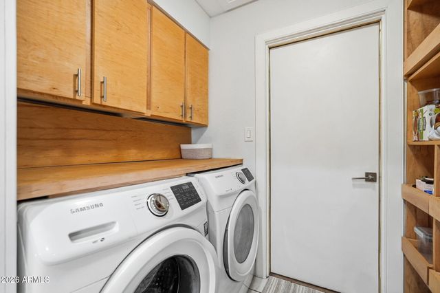 2404 W PAMPA Circle W, Mesa, AZ 85202