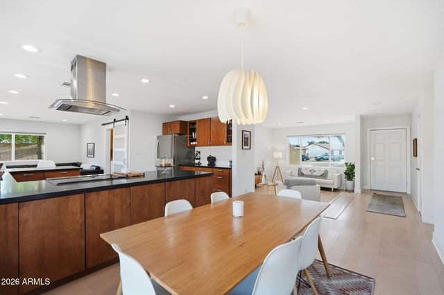 2404 W PAMPA Circle W, Mesa, AZ 85202