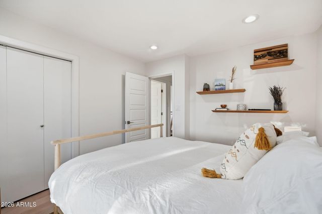 2404 W PAMPA Circle W, Mesa, AZ 85202