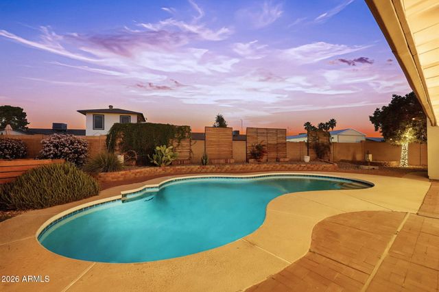 2404 W PAMPA Circle W, Mesa, AZ 85202