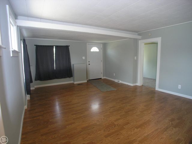 25151 Dodge Street, Roseville, MI 48066